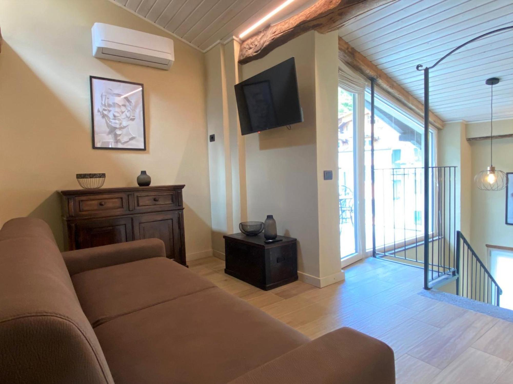 Argegno'S River - Central Apartment Lake View Kamer foto