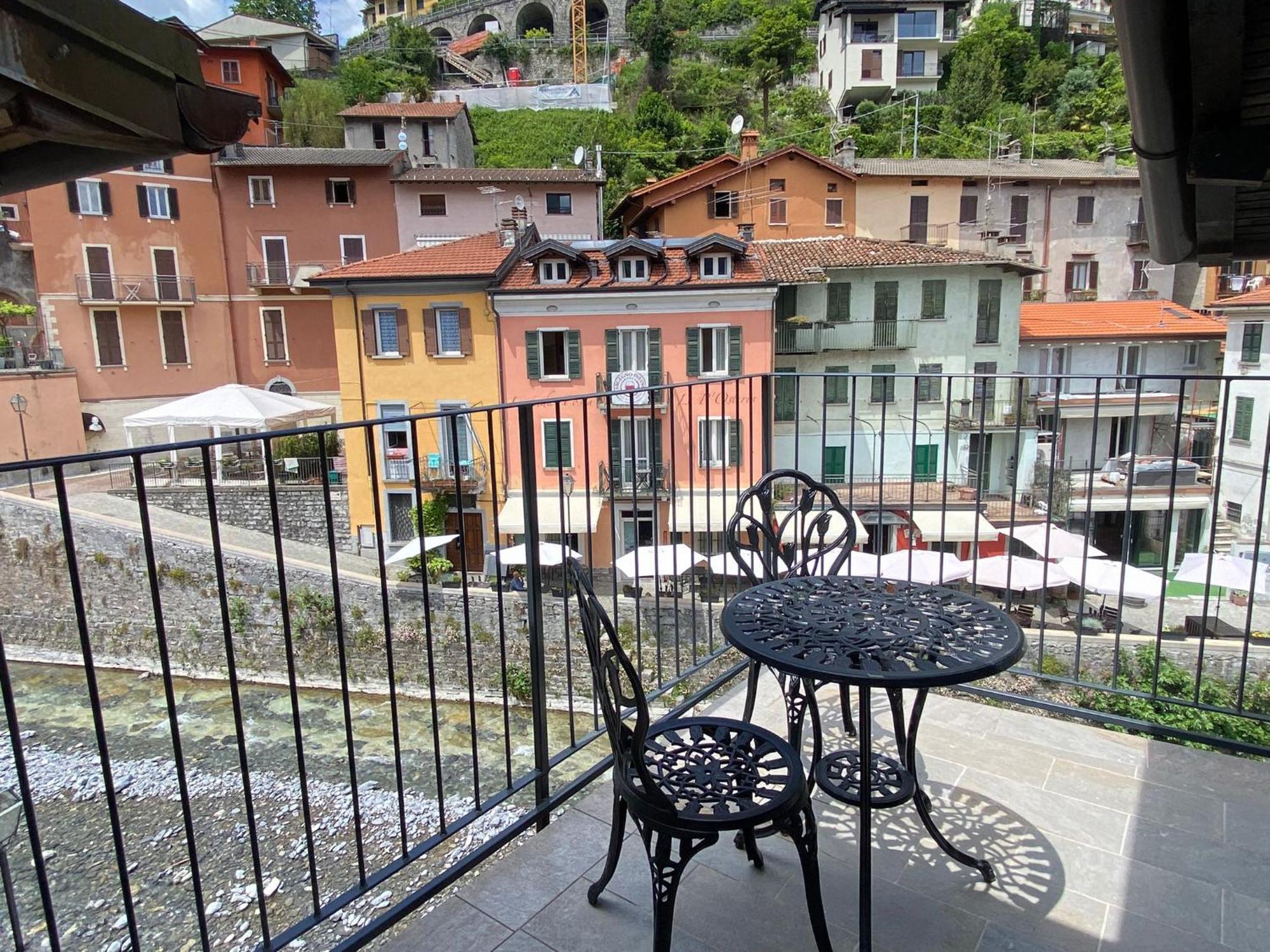 Argegno'S River - Central Apartment Lake View Kamer foto