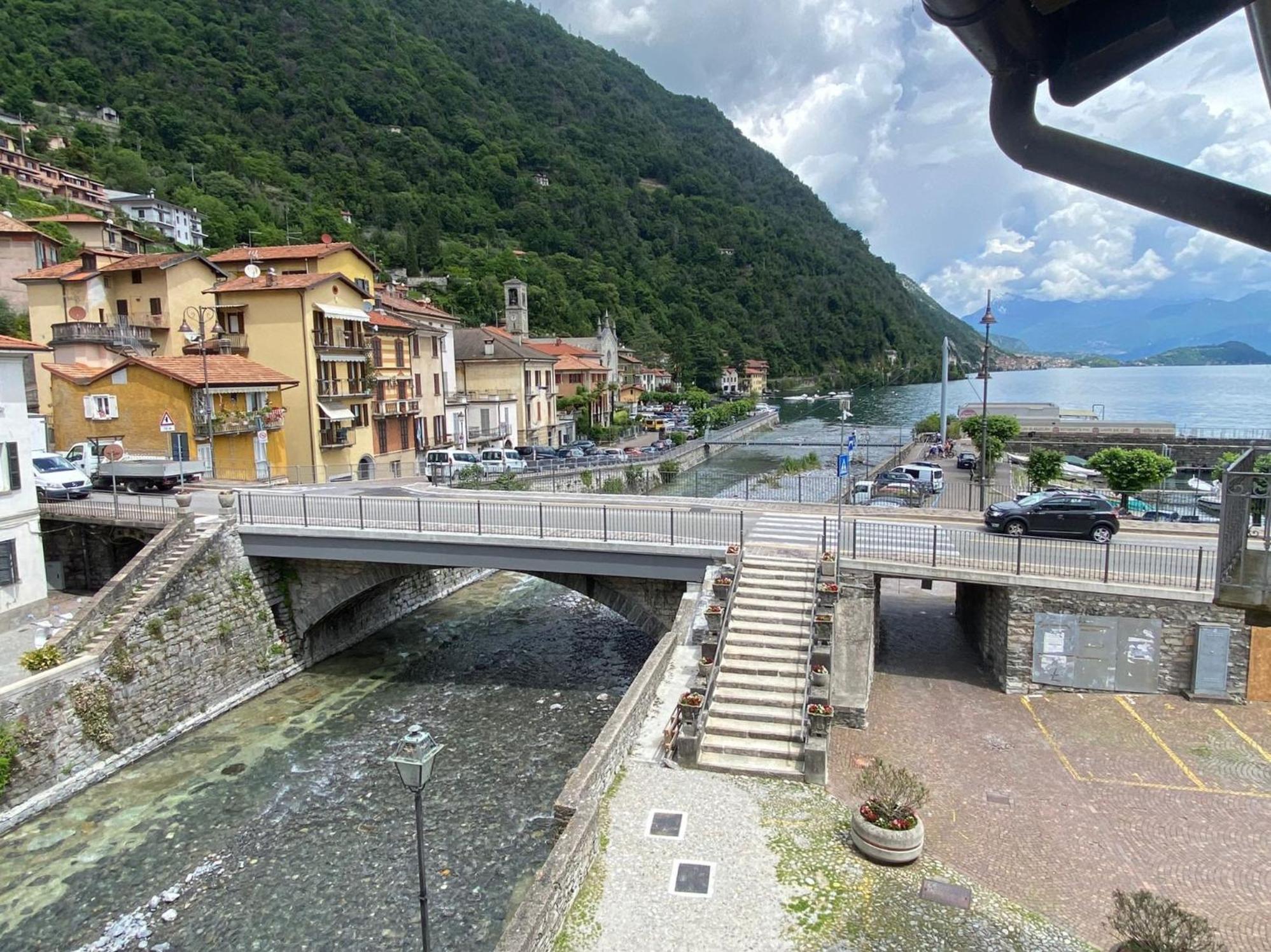 Argegno'S River - Central Apartment Lake View Kamer foto
